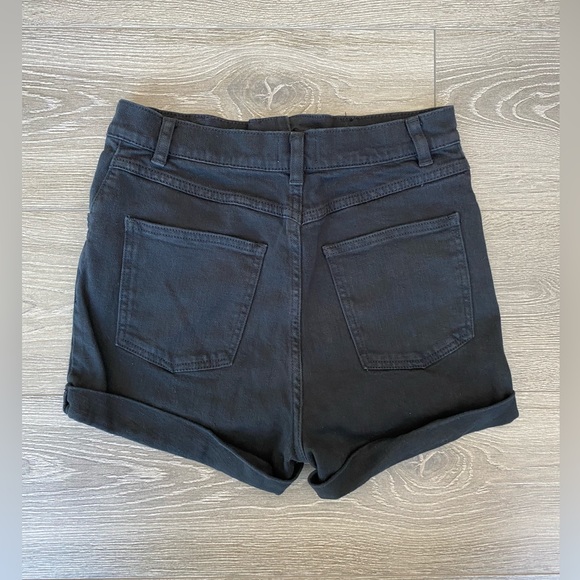 Aritzia Wilfred Free high waisted black denim shorts - Picture 2 of 3